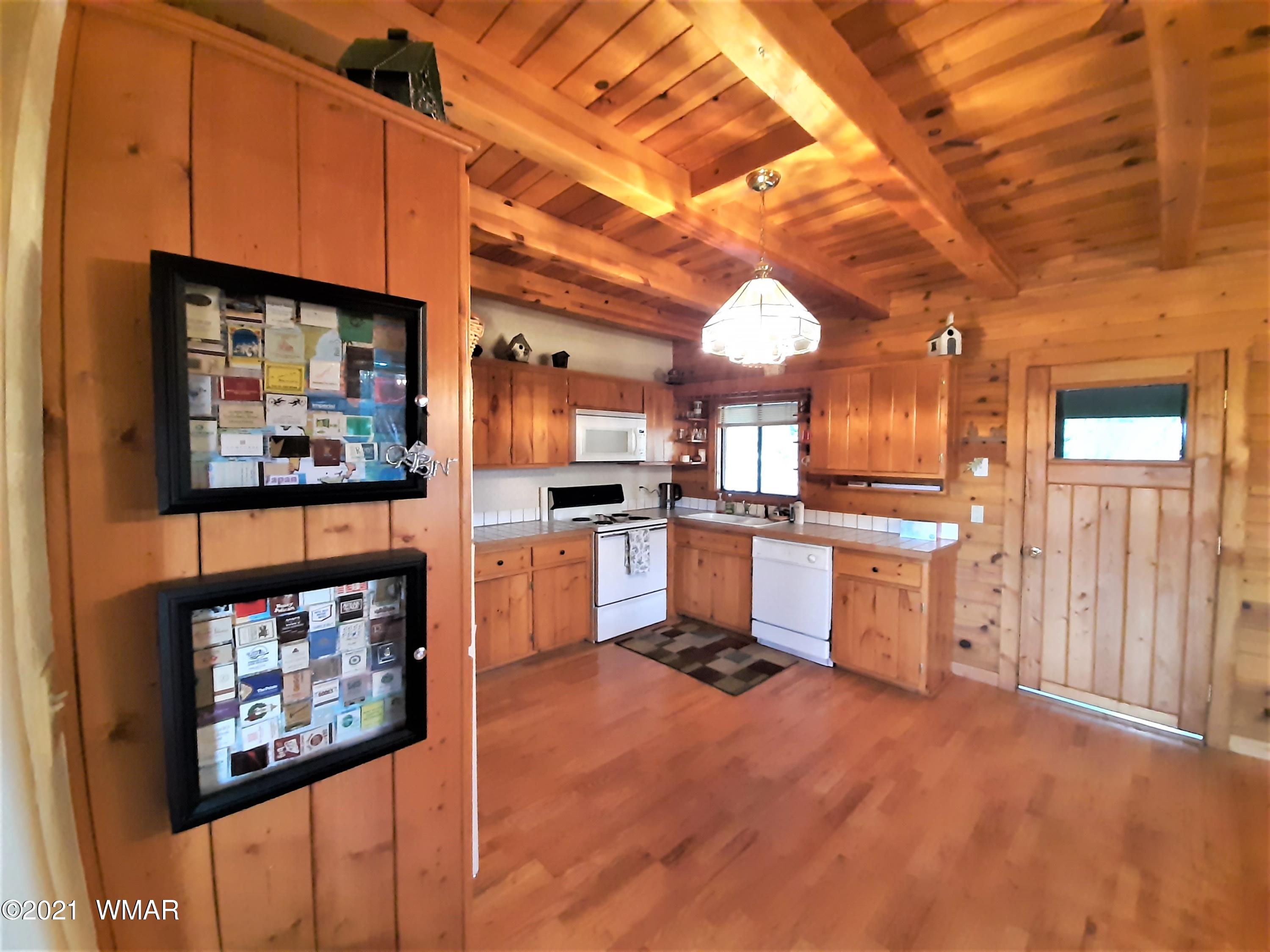 7 Co Road Vernon, AZ 85940 - Photo 20 of 53