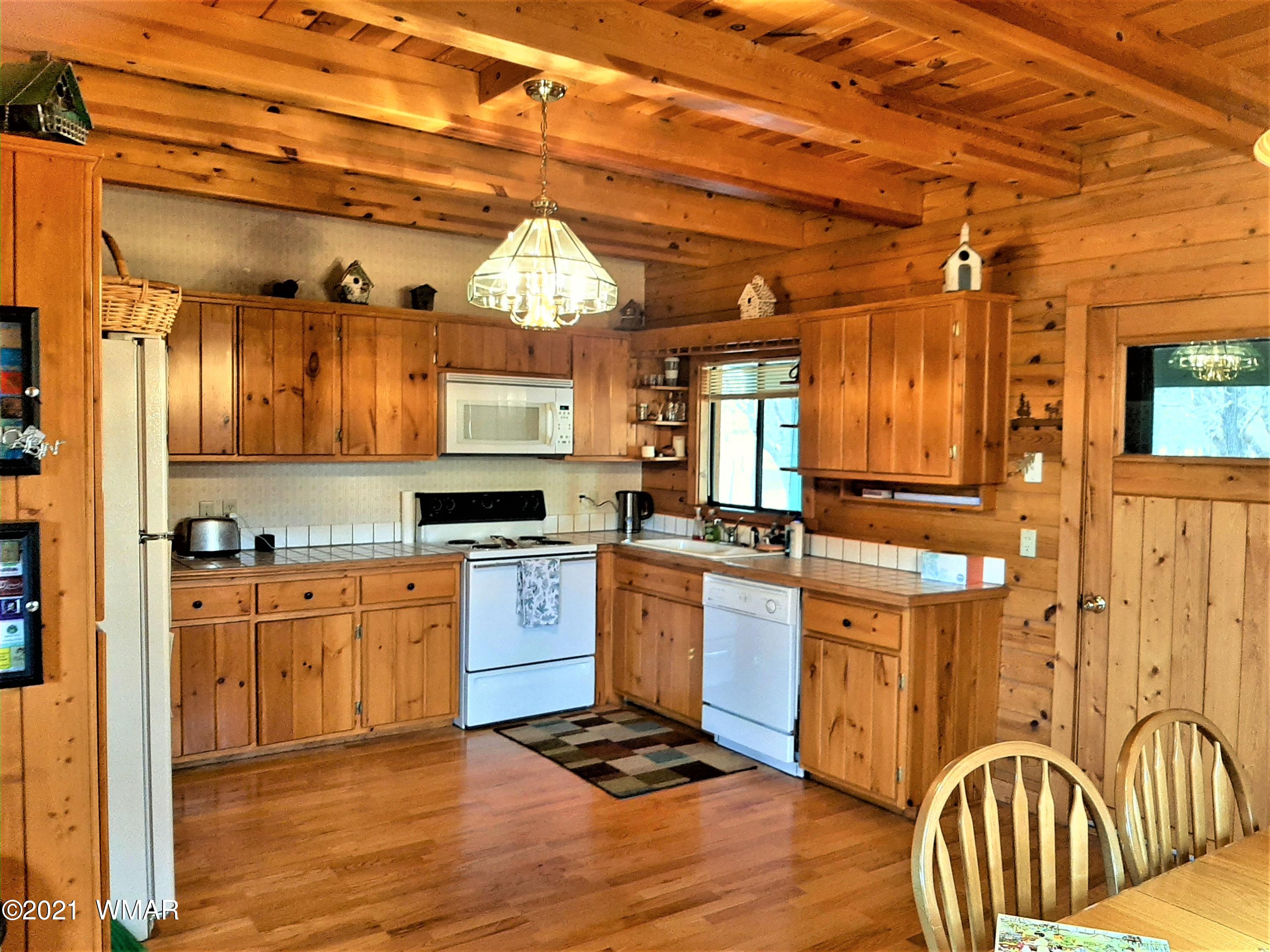 7 Co Road Vernon, AZ 85940 - Photo 21 of 53