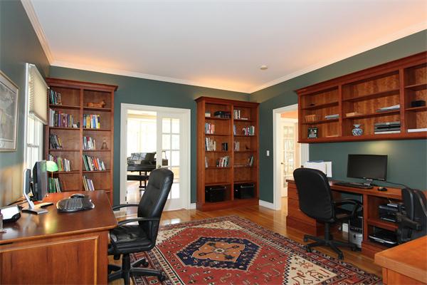 38 Oxbow Road Wayland, MA 01778 - Photo 10 of 30