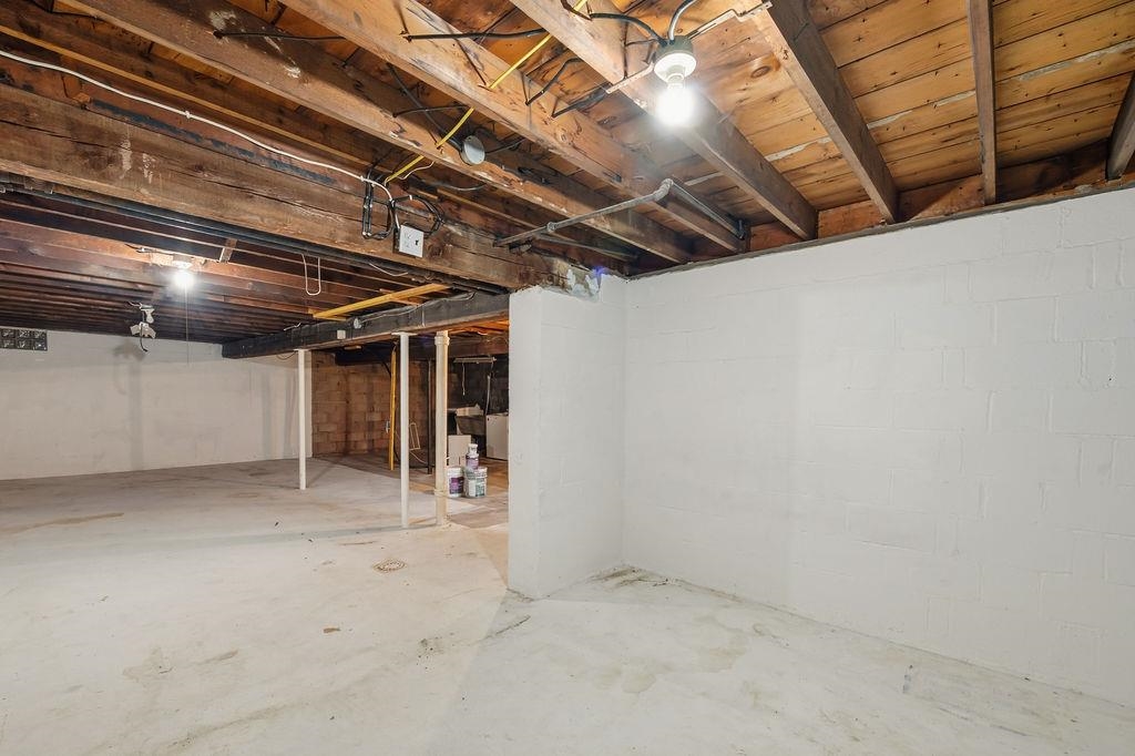 31 East Highway 61 Esko, MN 55733 - Photo 40 of 47