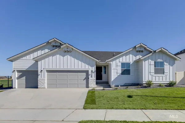 $449,990 | 8317 East Bright Angel Drive, Nampa, ID 83687