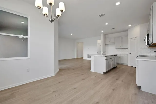 $347,407 | 2866 Supermarine Road, Tavares, FL 32778