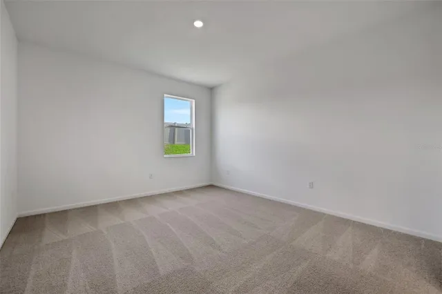 $347,407 | 2866 Supermarine Road, Tavares, FL 32778