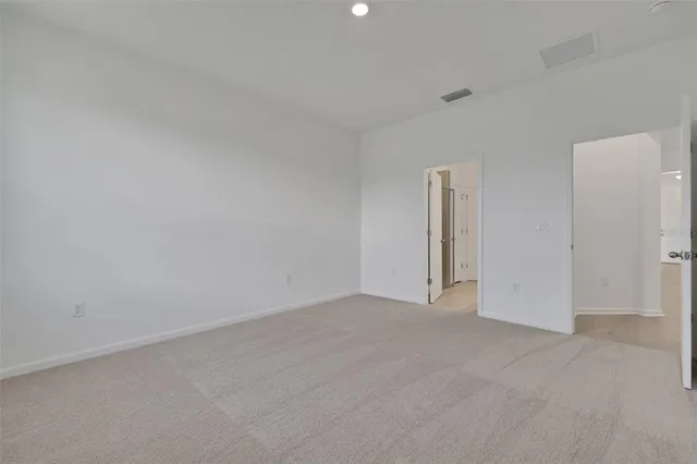 $347,407 | 2866 Supermarine Road, Tavares, FL 32778