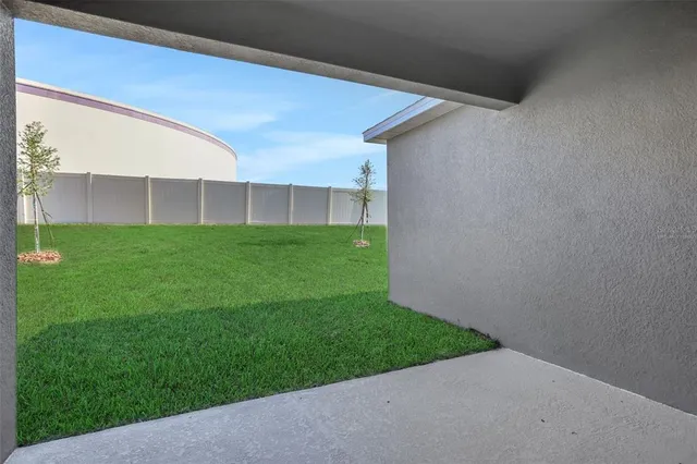 $347,407 | 2866 Supermarine Road, Tavares, FL 32778