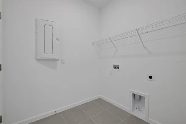 $347,407 | 2866 Supermarine Road, Tavares, FL 32778