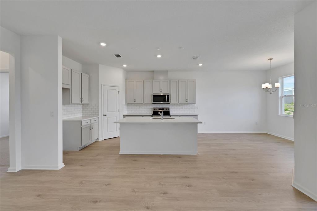 2866 Supermarine Road Tavares, FL 32778 - Photo 7 of 32