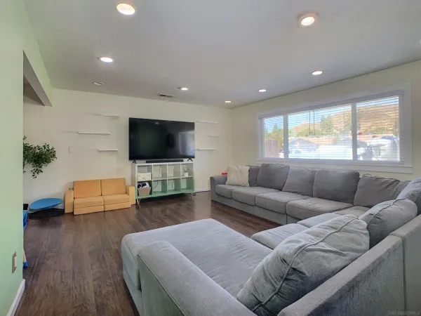 $875,000 | 13035 Laurel Street, Lakeside, CA 92040