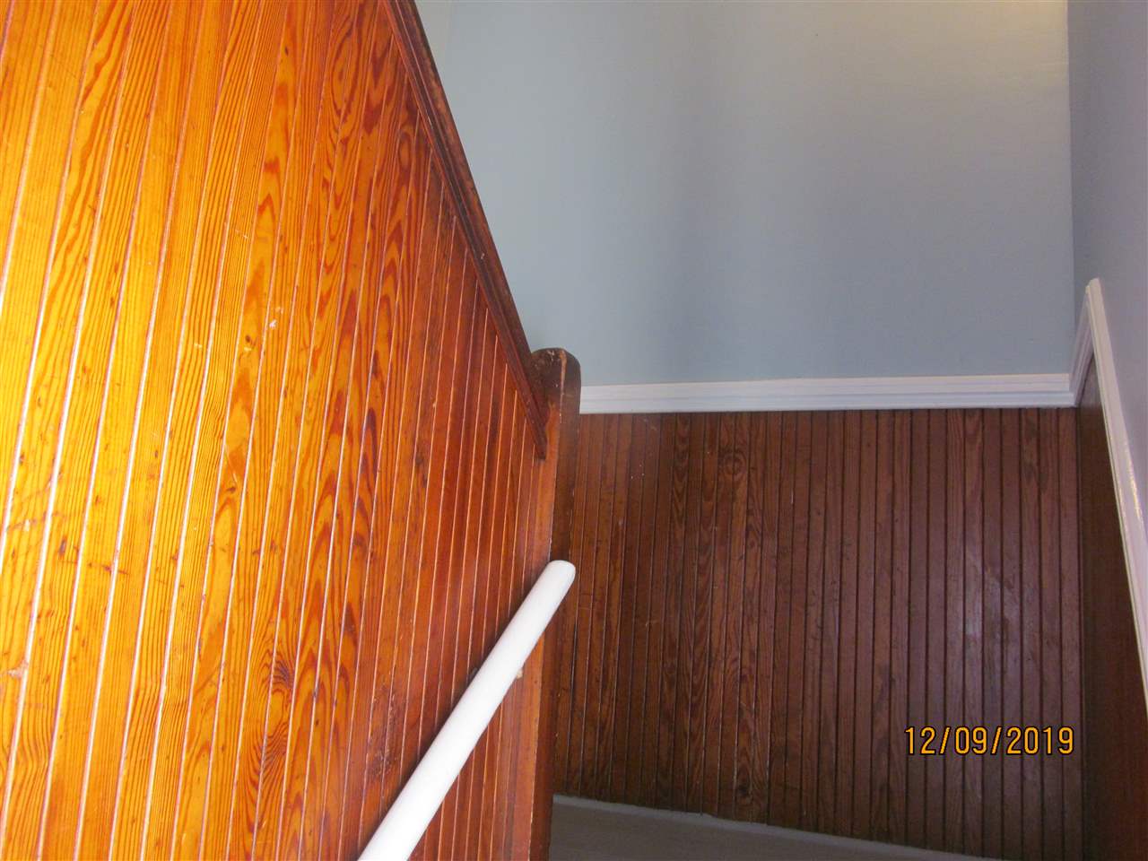 585-587 Rimmon Street Manchester, NH 03102 - Photo 7 of 8