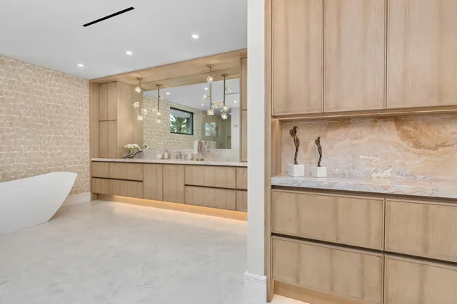 $12,495,000 | 2498 Queen Palm Road, Boca Raton, FL 33432