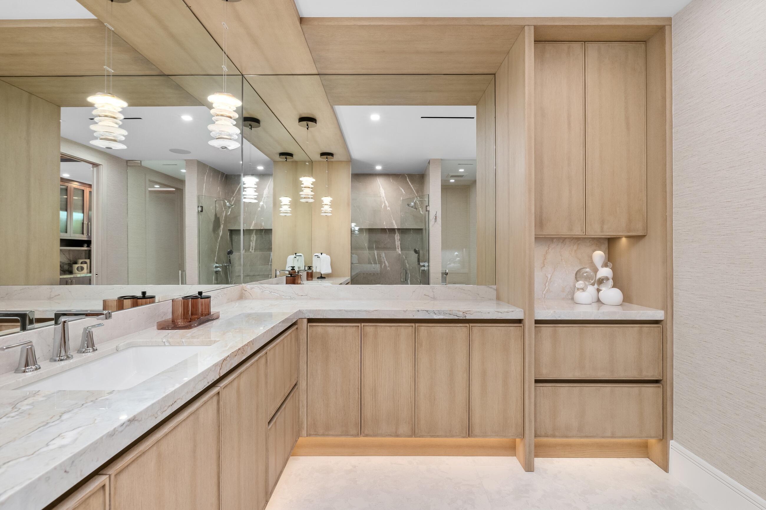 2498 Queen Palm Road Boca Raton, FL 33432 - Photo 62 of 80 Primary bath