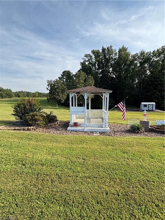 475 Walker Road Thomasville, NC 27360 - Photo 7 of 26 Gallery Image 7