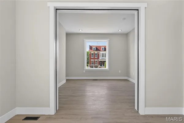 $549,900 | 5843 Enright Avenue, St. Louis, MO 63112