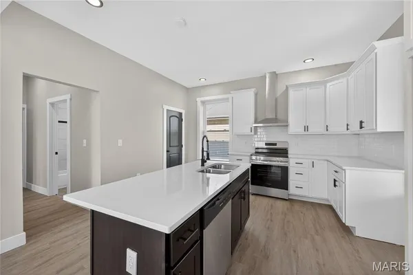 $549,900 | 5843 Enright Avenue, St. Louis, MO 63112