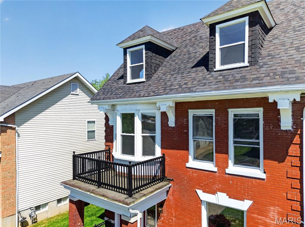 5843 Enright Avenue St. Louis, MO 63112 - Photo 6 of 87