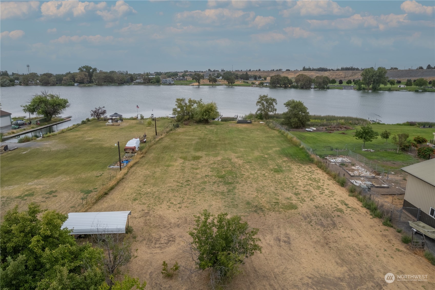 8162 Scott Road Northeast Moses Lake, WA 98837 - Photo 4 of 24 Gallery Image 4
