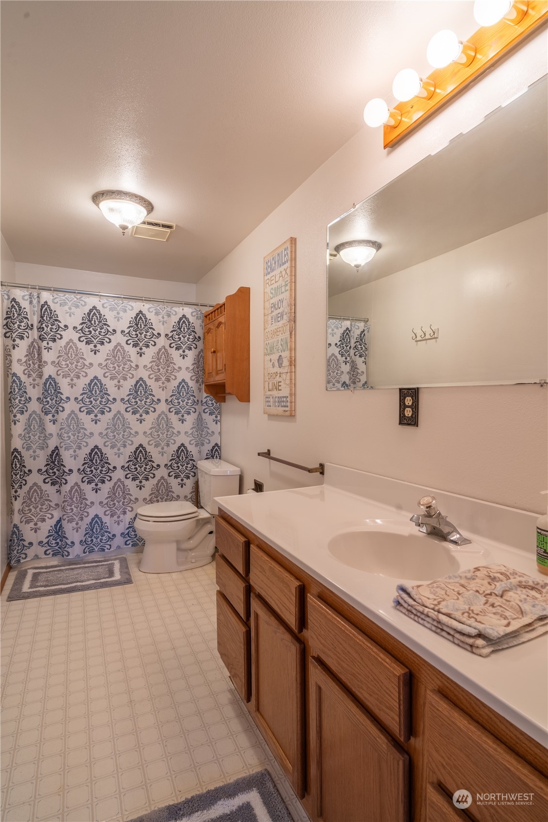 8162 Scott Road Northeast Moses Lake, WA 98837 - Photo 8 of 24 Gallery Image 8