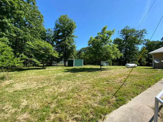 $299,900 | 37 County Road 343, Caulfield, MO 65626