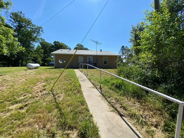 $299,900 | 37 County Road 343, Caulfield, MO 65626