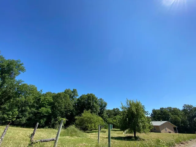 $299,900 | 37 County Road 343, Caulfield, MO 65626