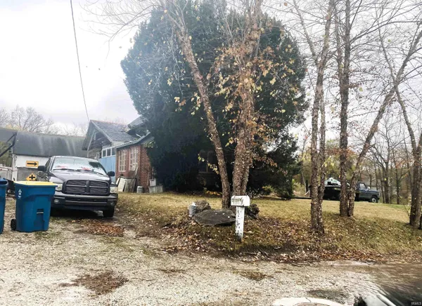 405 South River Road, North Manchester, IN 46962