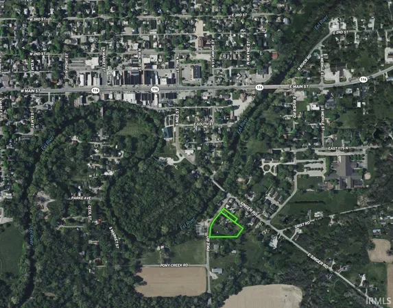 405 South River Road, North Manchester, IN 46962