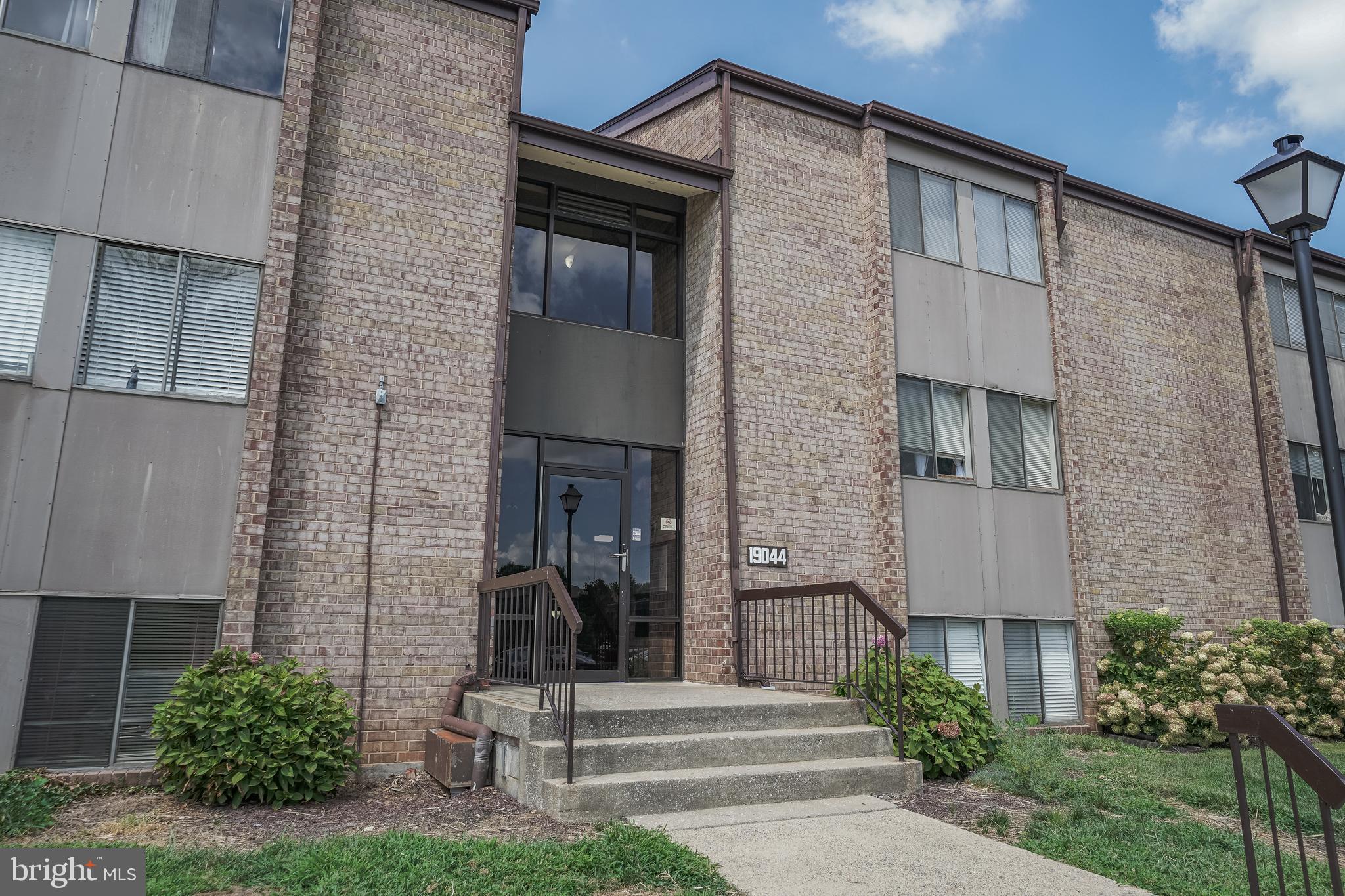 19044 Mills Choice Road, Unit 6 Montgomery Village, MD 20886 - Photo 3 of 38