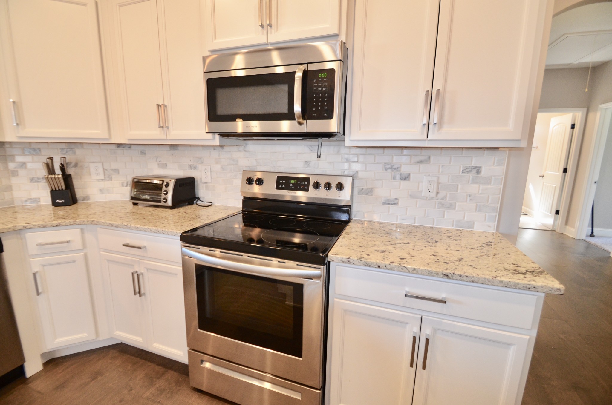 1032 Charles Thomas Road Clarksville, TN 37042 - Photo 11 of 24 Gallery Image 11