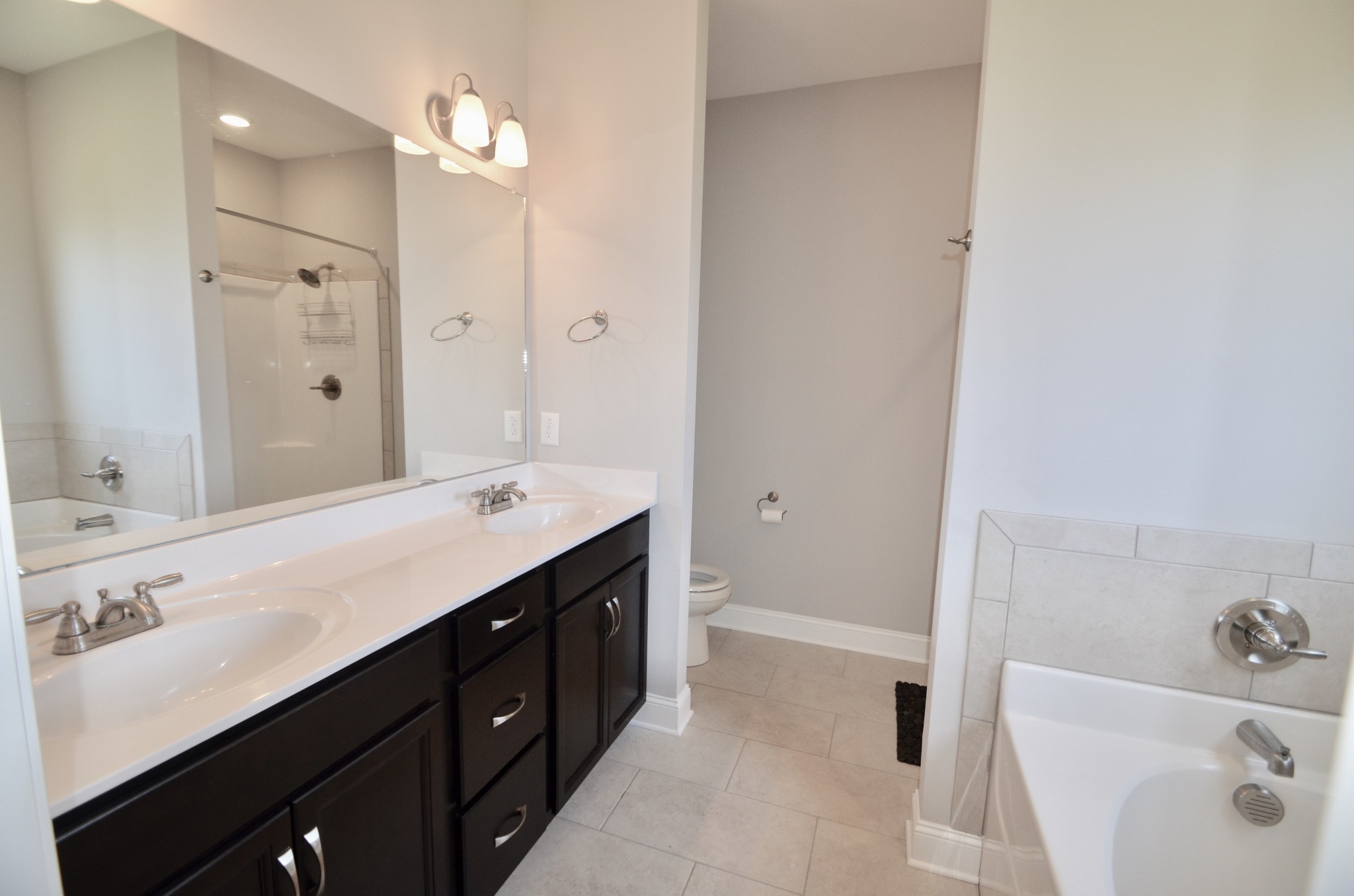 1032 Charles Thomas Road Clarksville, TN 37042 - Photo 15 of 24 Gallery Image 15