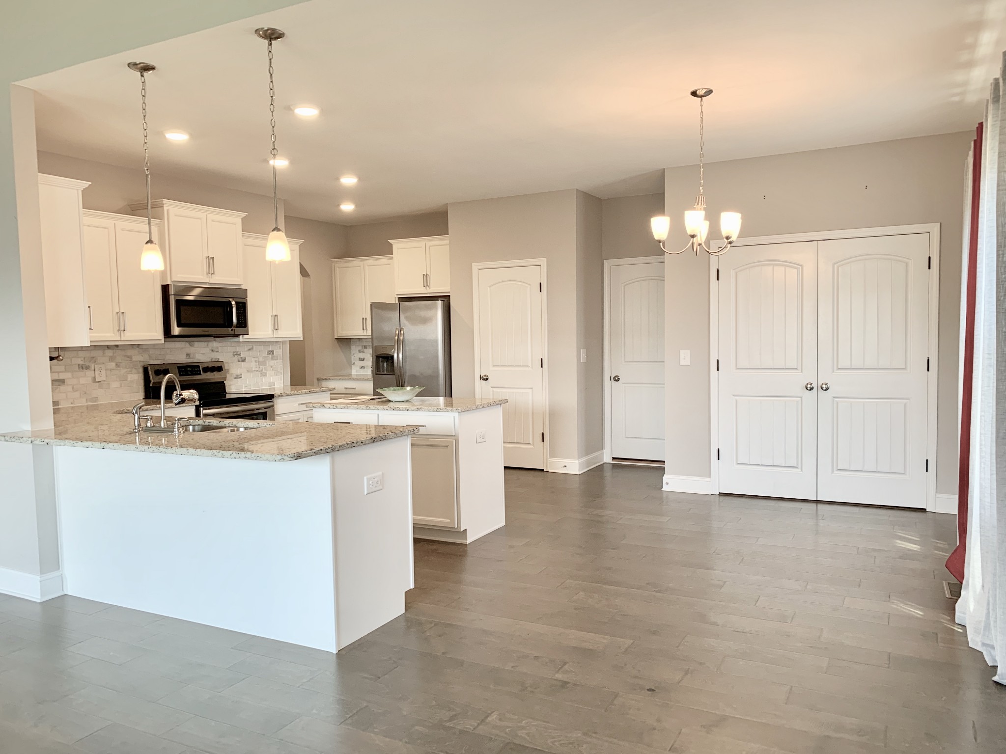 1032 Charles Thomas Road Clarksville, TN 37042 - Photo 8 of 24 Gallery Image 8