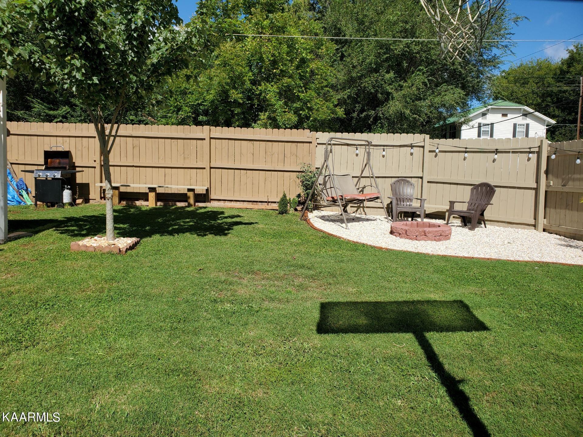 702 Steekee Road Loudon, TN 37774 - Photo 4 of 5 Gallery Image 4