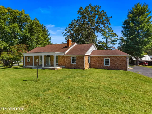 $674,900 | 1328 Main Street, White Pine, TN 37890