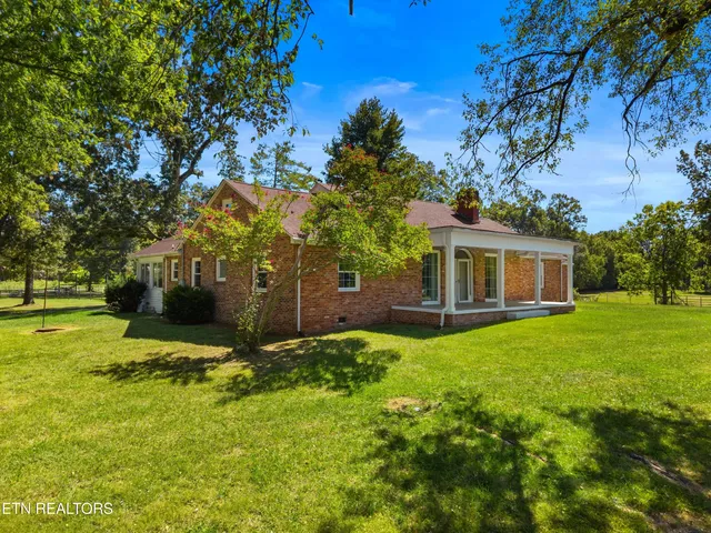 $674,900 | 1328 Main Street, White Pine, TN 37890