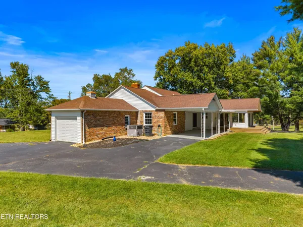 $649,900 | 1328 Main Street, White Pine, TN 37890