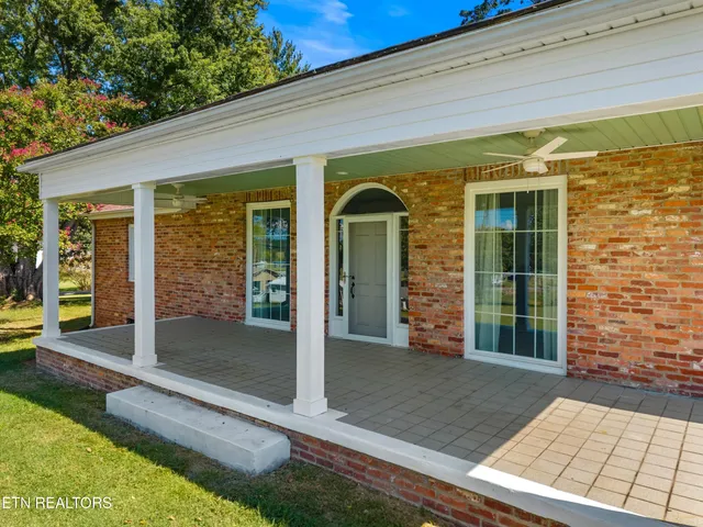 $674,900 | 1328 Main Street, White Pine, TN 37890