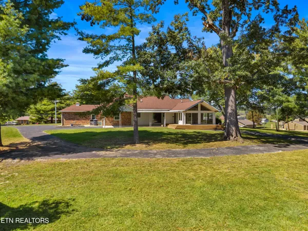 $649,900 | 1328 Main Street, White Pine, TN 37890