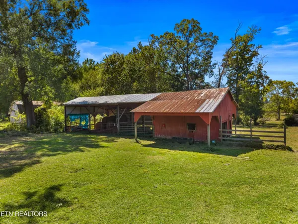 $649,900 | 1328 Main Street, White Pine, TN 37890