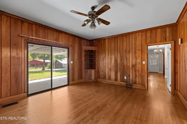 $674,900 | 1328 Main Street, White Pine, TN 37890