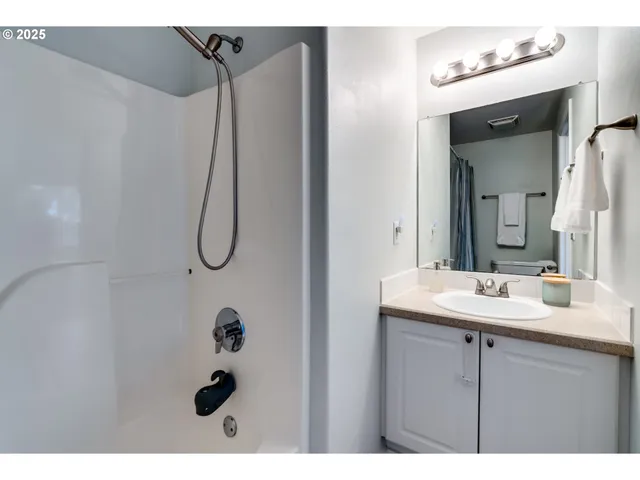 $359,900 | 3932 Southwest 182nd Place, Beaverton, OR 97078