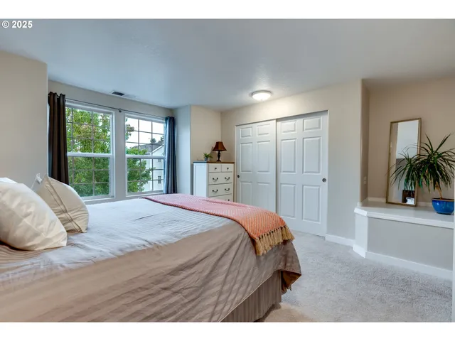 $359,900 | 3932 Southwest 182nd Place, Beaverton, OR 97078