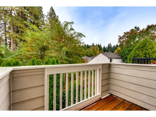 $359,900 | 3932 Southwest 182nd Place, Beaverton, OR 97078