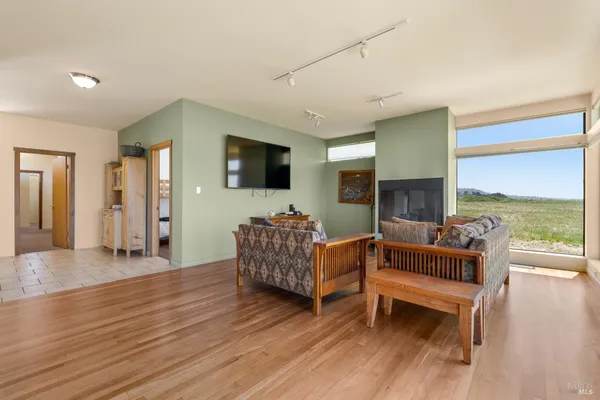$2,600,000 | 11400 Highway 1, Elk, CA 95432