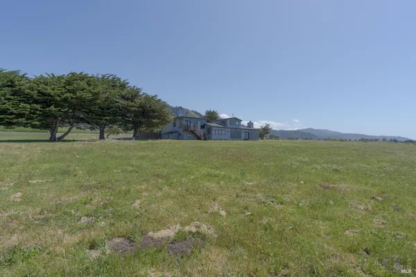 $2,600,000 | 11400 Highway 1, Elk, CA 95432