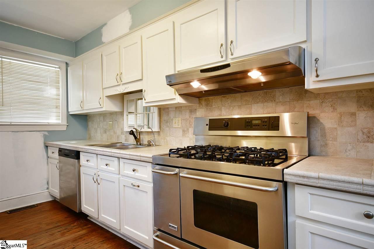 711 North Main Street Fountain Inn, SC 29644 - Photo 12 of 35 Gallery Image 12