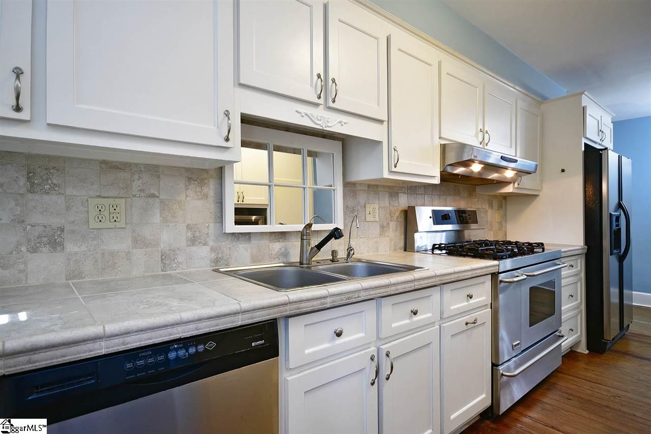 711 North Main Street Fountain Inn, SC 29644 - Photo 13 of 35 Gallery Image 13