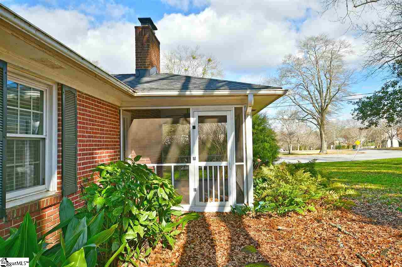 711 North Main Street Fountain Inn, SC 29644 - Photo 30 of 35 Gallery Image 30