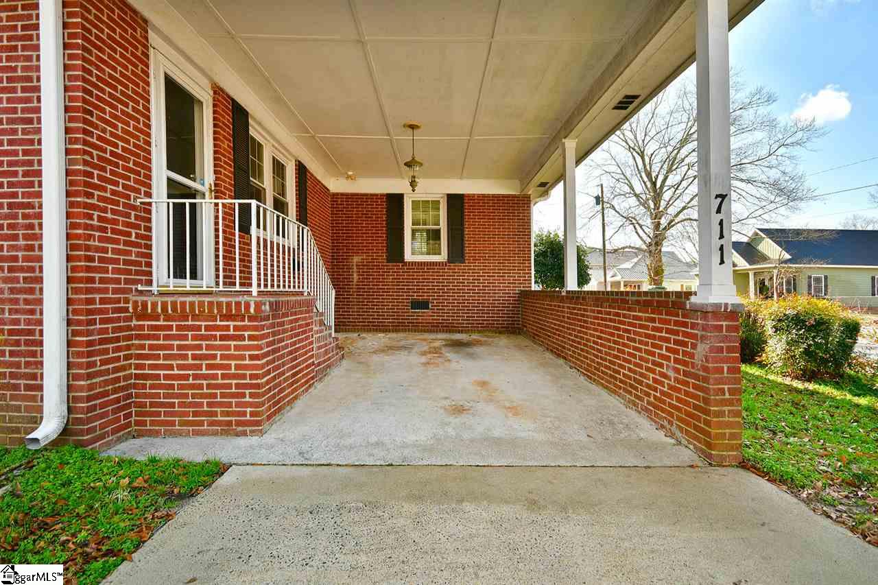 711 North Main Street Fountain Inn, SC 29644 - Photo 34 of 35 Gallery Image 34