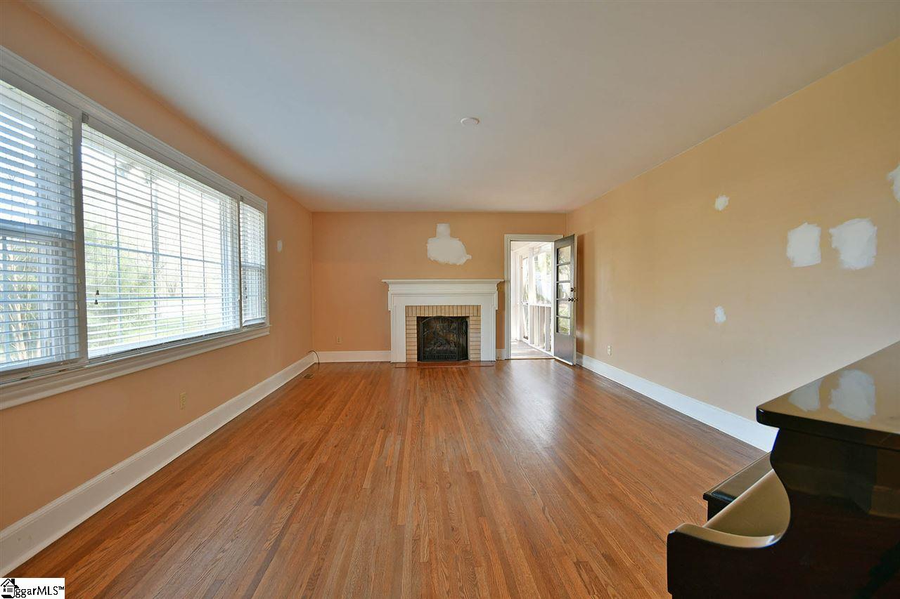 711 North Main Street Fountain Inn, SC 29644 - Photo 5 of 35 Gallery Image 5