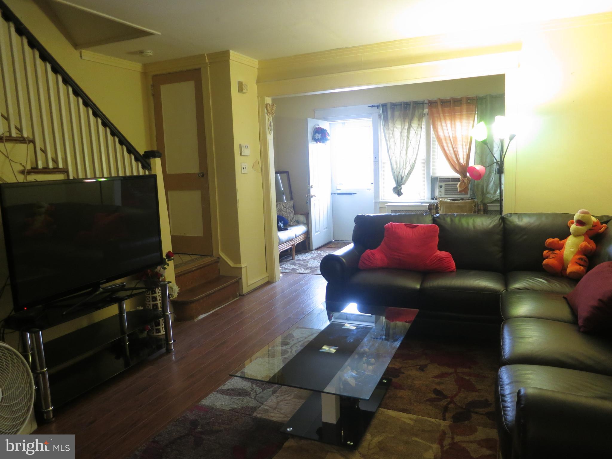 424 Hampden Road Upper Darby, PA 19082 - Photo 8 of 19