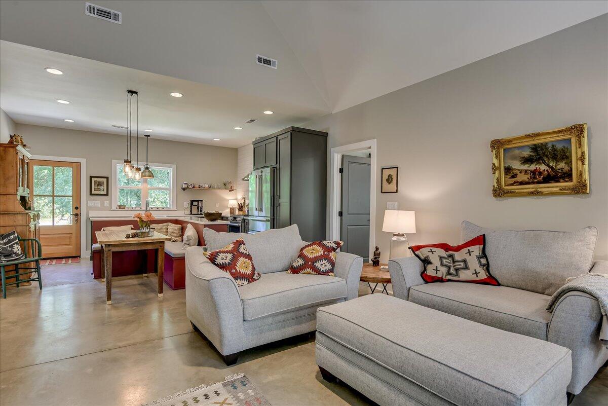 670 Oak Ridge Club Road Windsor, SC 29856 - Photo 5 of 23